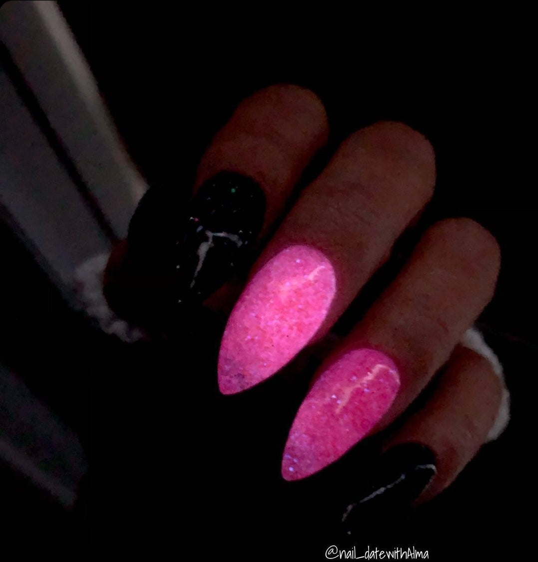 Glow Up ( Glows ) .25oz