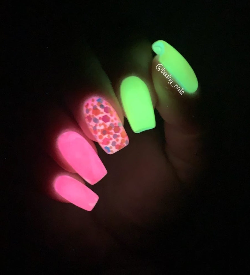 Hot Girl Watermelon Glow. 25 oz