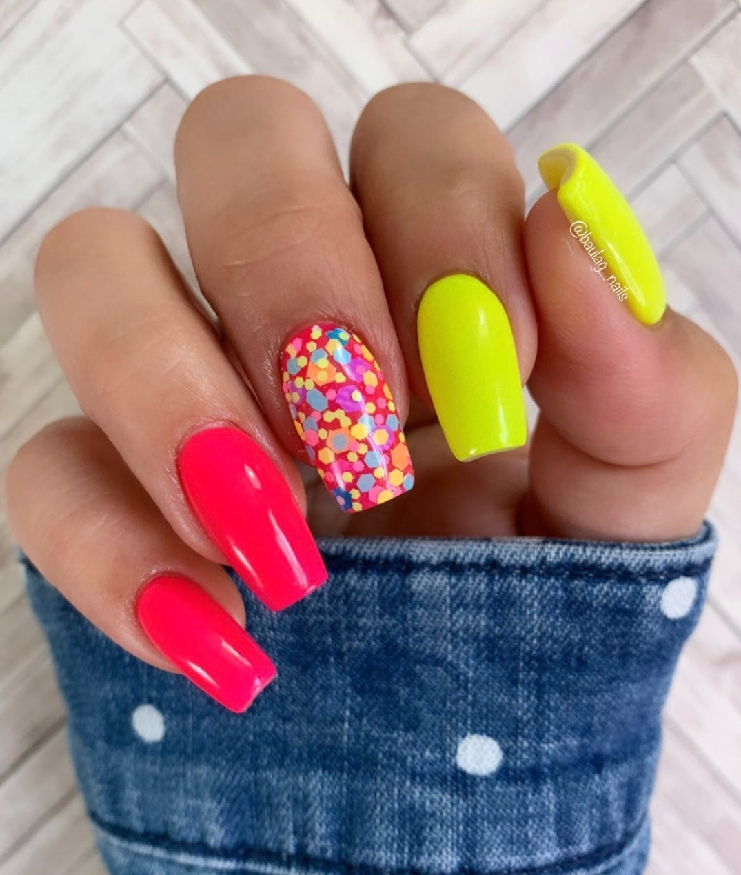 Hot Girl Neon .25 oz